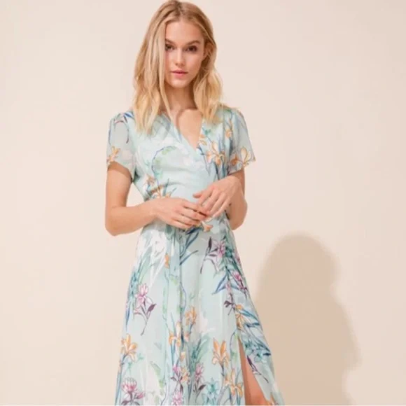 Yumi Kim Wrap Maxi Dress Woman’s Size Medium Mint Green Floral Print - Picture 1 of 12